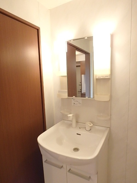 ��ʌ��������܎s������厚�쒆�ۂ̃A�p�[�g�̐��ʏ�