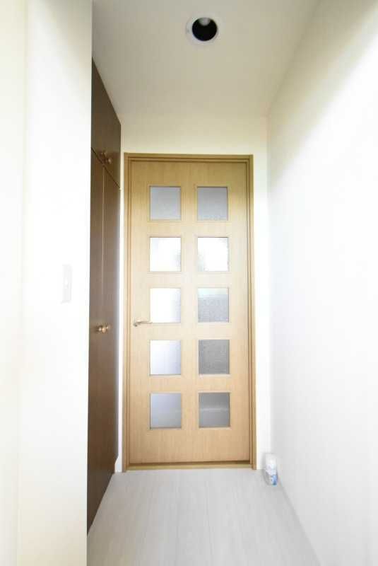 ��ʌ�����s��c�{�̃}���V�����̌���