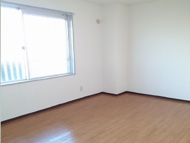 ��ʌ��t�����s����S���ڂ̃}���V�����̂��̑������E�X�y�[�X