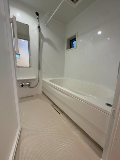 ��ʌ��������܎s������㗎���R���ڂ̈�ˌ��Ẵo�X