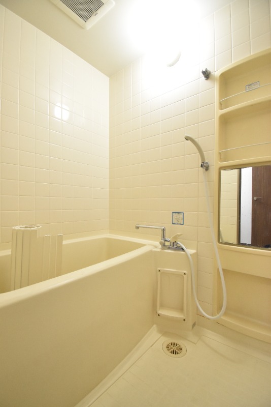 ��ʌ�����s�����P���ڂ̃}���V�����̃o�X