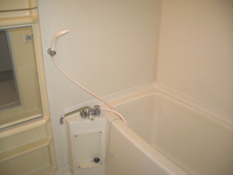 ��ʌ��������܎s�΋擌�Y�a�X���ڂ̃}���V�����̃o�X