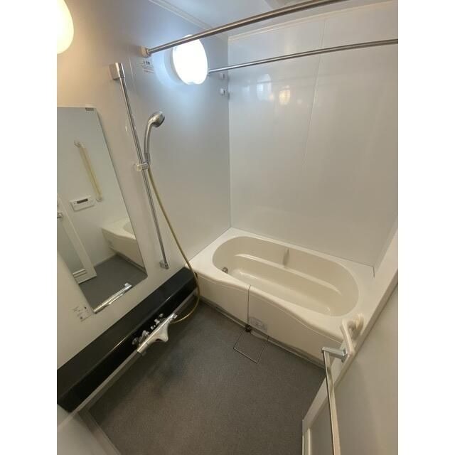 ��ʌ��������܎s�Y�a���ՂP���ڂ̃}���V�����̃o�X