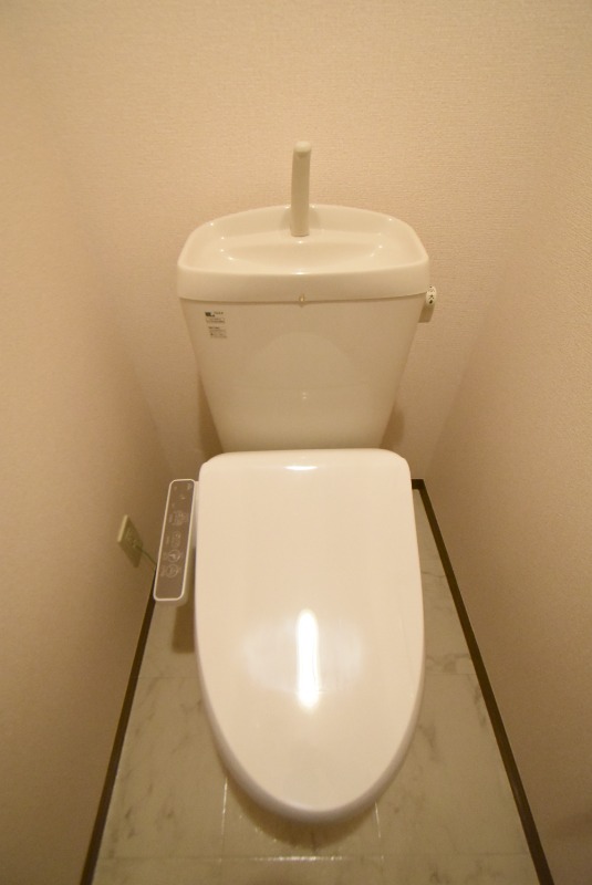 ��ʌ�����s�厚���˂̃A�p�[�g�̃g�C��