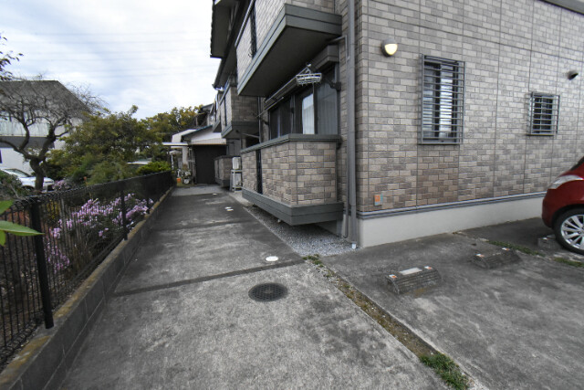 ��ʌ�����s�厚���˂̃A�p�[�g�̂��̑�