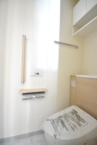 ��ʌ�����s������R���ڂ̃}���V�����̃g�C��