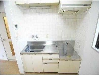 ��ʌ�����s������S���ڂ̃}���V�����̃L�b�`��