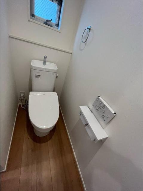 ��ʌ��������܎s������㗎���R���ڂ̈�ˌ��Ẵg�C��