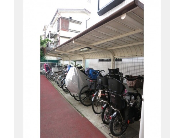 ��ʌ�����s������R���ڂ̃}���V�����̂��̑�