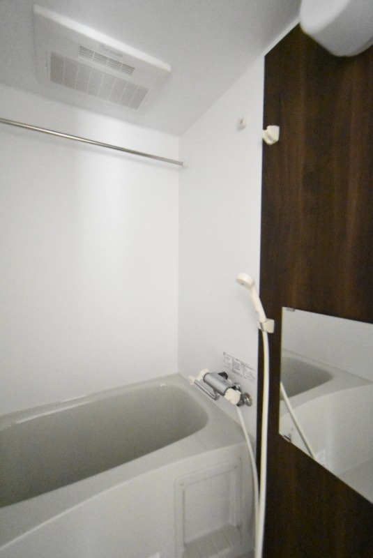 ��ʌ��������܎s�k��y�C���Q���ڂ̃}���V�����̃o�X