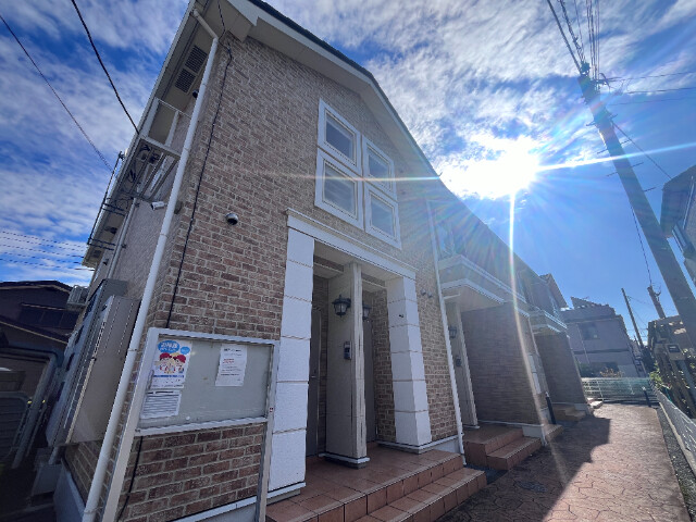 ��ʌ��t�����s�����g�c�̃A�p�[�g�̌����O��