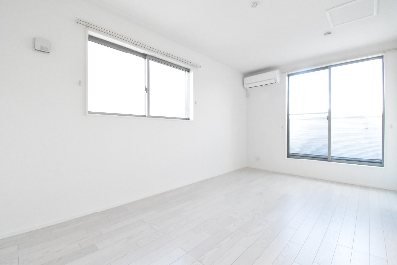 ��ʌ��������܎s������V�����R���ڂ̈�ˌ��Ă̐Q��