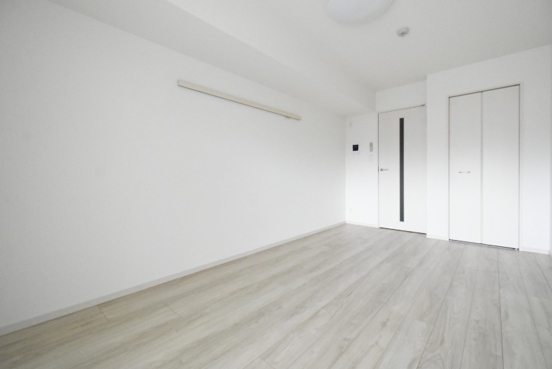 ��ʌ��������܎s�k��y�C���Q���ڂ̃}���V�����̋����E���r���O