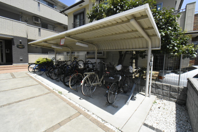 ��ʌ��������܎s�k��y�C���Q���ڂ̃A�p�[�g�̂��̑�