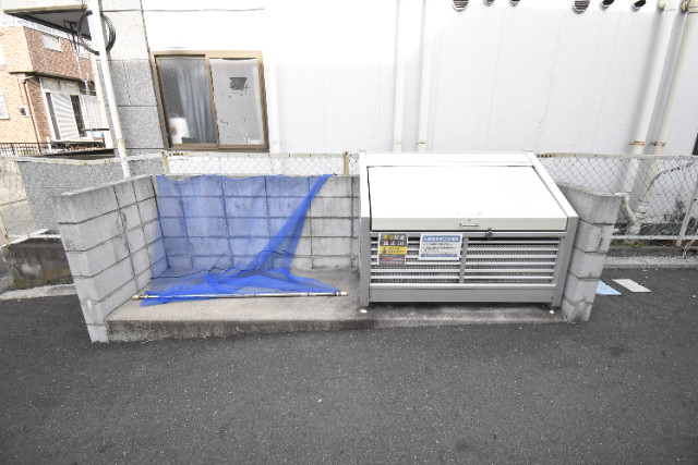 ��ʌ��������܎s��{��听���P���ڂ̃A�p�[�g�̂��̑�