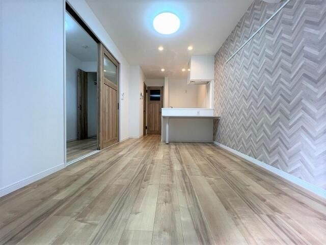 ��ʌ�����s�����P���ڂ̃A�p�[�g�̋��ԁE���r���O