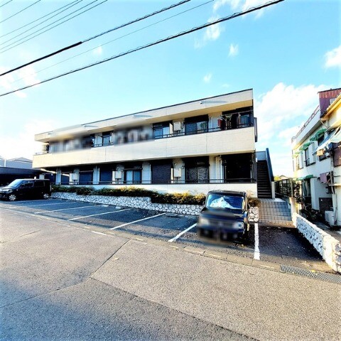 ��ʌ�����s�����J�{���R���ڂ̃A�p�[�g�̌����O��