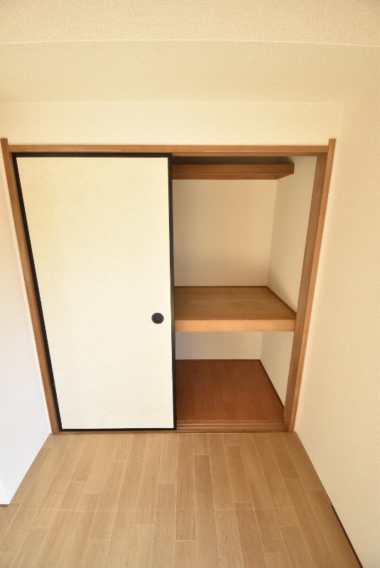 ��ʌ��������܎s��{��听���P���ڂ̃A�p�[�g�̎��[