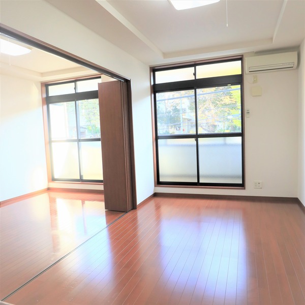 ��ʌ�����s�����J�{���R���ڂ̃A�p�[�g�̂��̑�