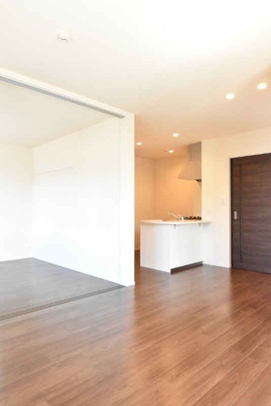 ��ʌ��������܎s��{��O���P���ڂ̃}���V�����̋��ԁE���r���O