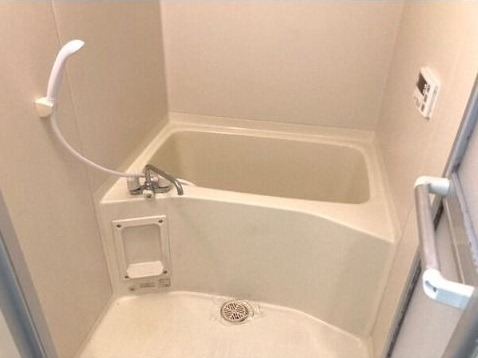 ��ʌ��z�J�s�k�z�J�P���ڂ̃}���V�����̃o�X