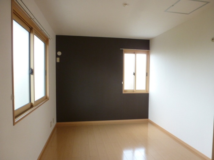 ��ʌ�����s���ԂR���ڂ̃A�p�[�g�̂��̑������E�X�y�[�X