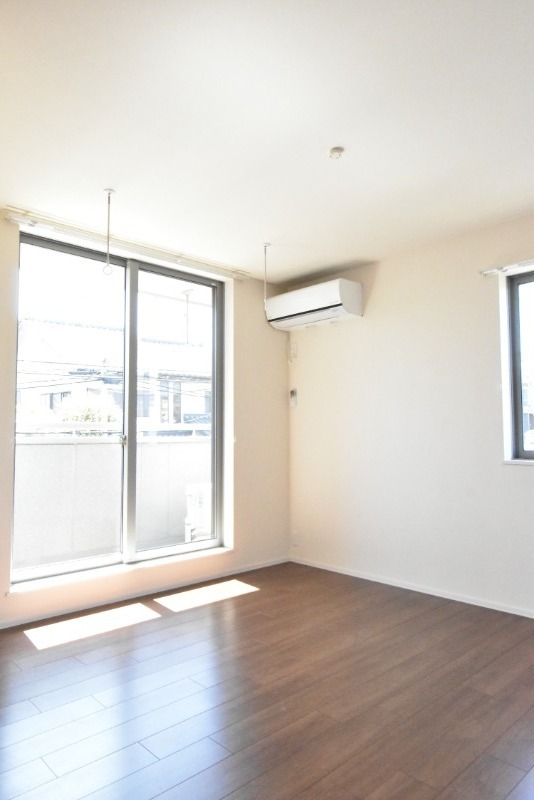 ��ʌ��������܎s��{��O���P���ڂ̃}���V�����̋����E���r���O