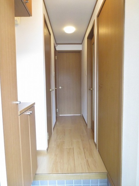 ��ʌ��������܎s��΋撇���Q���ڂ̃}���V�����̌���