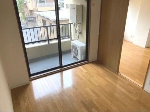 ��ʌ��z�J�s�k�z�J�P���ڂ̃}���V�����̃o���R�j�[