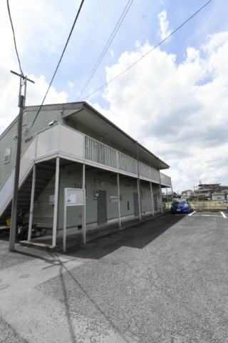 ��ʌ������s���v��̃A�p�[�g�̃G���g�����X