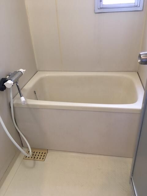 ��ʌ�����s�Ԉ�R���ڂ̃}���V�����̃o�X