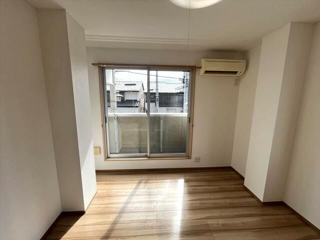 ��ʌ��z�J�s�����̃}���V�����̂��̑������E�X�y�[�X