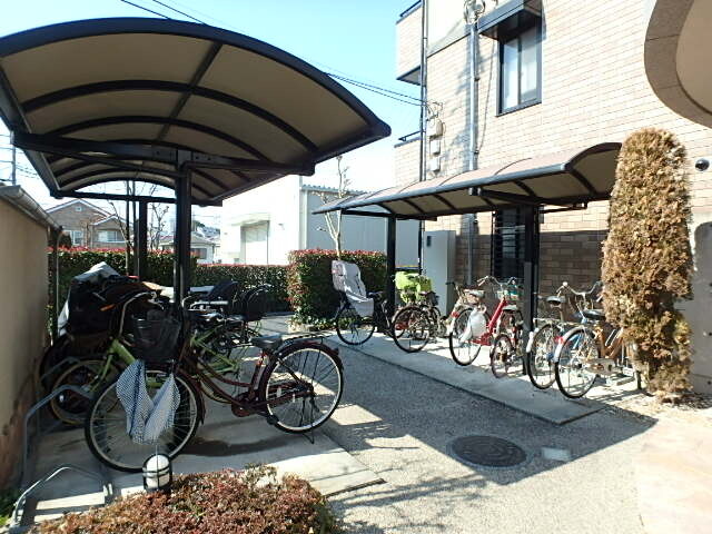 ��ʌ��������܎s��{��O���P���ڂ̃A�p�[�g�̂��̑�