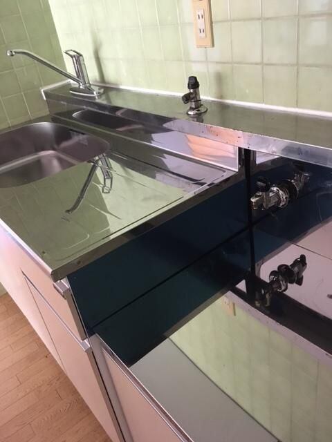 ��ʌ�����s�Ԉ�R���ڂ̃}���V�����̂��̑��ݔ�