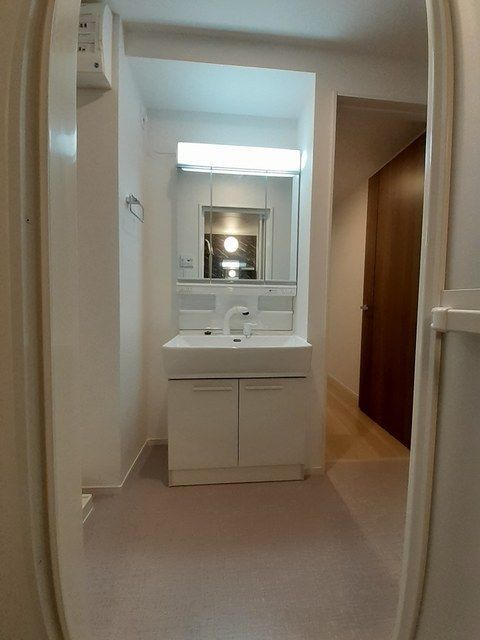 ��ʌ��������܎s��{��O���S���ڂ̃A�p�[�g�̐��ʏ�