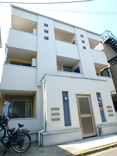 ��ʌ��������܎s��{��V�����Q���ڂ̃A�p�[�g�̌����O��