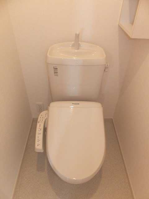 ��ʌ������s���v��̃A�p�[�g�̃g�C��