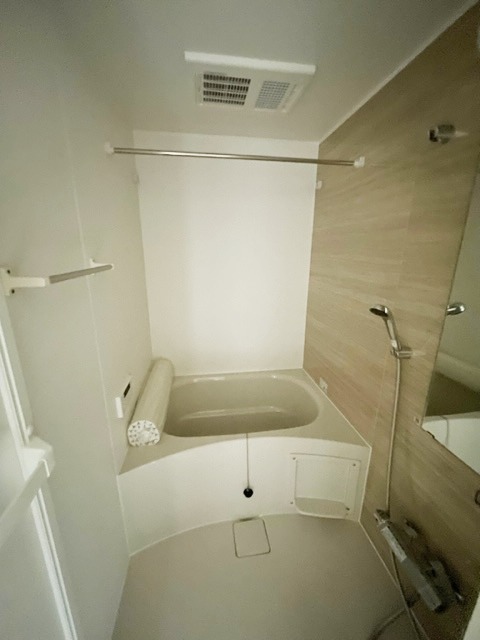 ��ʌ��������܎s�k�擌�听���P���ڂ̃A�p�[�g�̃o�X