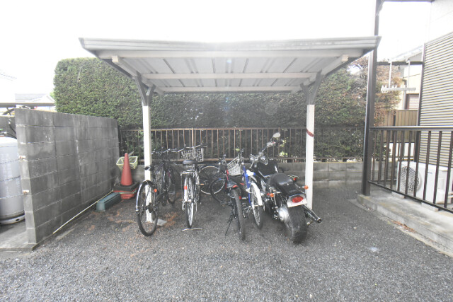 ��ʌ��@�c�s���V�h�U���ڂ̃A�p�[�g�̂��̑�