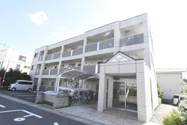 ��ʌ��������܎s���搼��{�R����46-27�̃}���V�����̌����O��