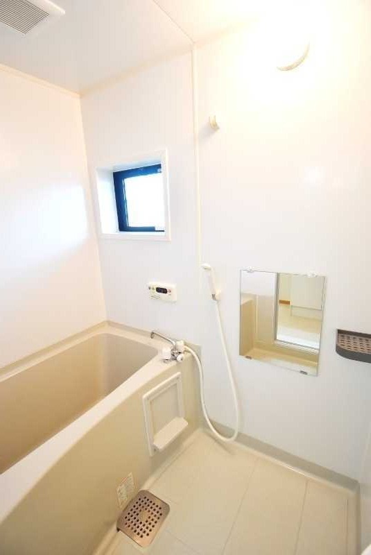 ��ʌ��������܎s�������˂R���ڂ̃A�p�[�g�̃o�X