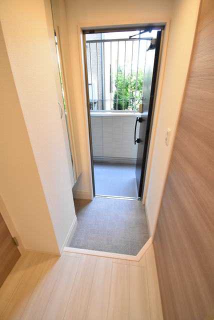 ��ʌ��������܎s�k����i���Q���ڂ̃A�p�[�g�̌���