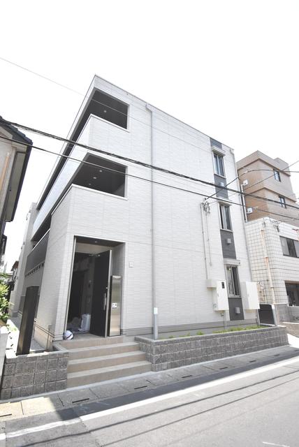 ��ʌ��������܎s�k����i���Q���ڂ̃A�p�[�g�̃G���g�����X