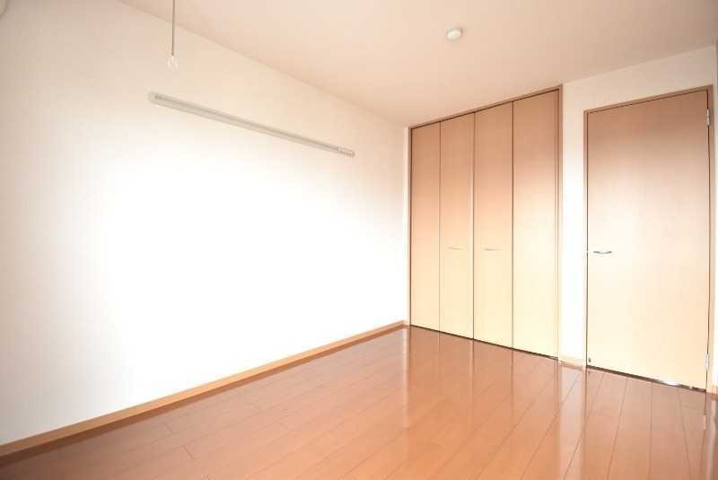 ��ʌ��������܎s�������˂R���ڂ̃A�p�[�g�̂��̑������E�X�y�[�X