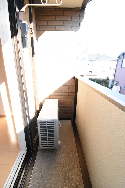 ��ʌ��������܎s������厚�쒆�ۂ̃A�p�[�g�̃o���R�j�[