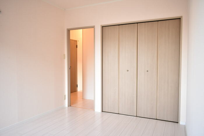 ��ʌ��������܎s����厚�w��̃A�p�[�g�̂��̑������E�X�y�[�X