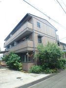 ��ʌ��������܎s��{��k�ܒ��Q����88�̃A�p�[�g�̌����O��