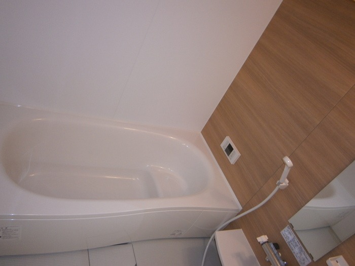 ��ʌ��z�J�s�z���J�̃A�p�[�g�̃o�X