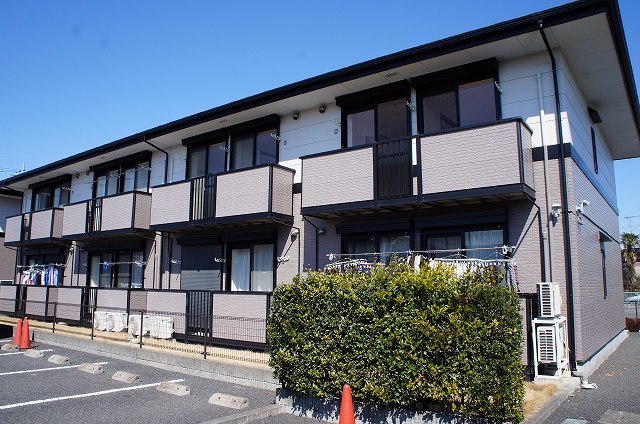 ��ʌ��������܎s����厚���m��̃A�p�[�g�̌����O��