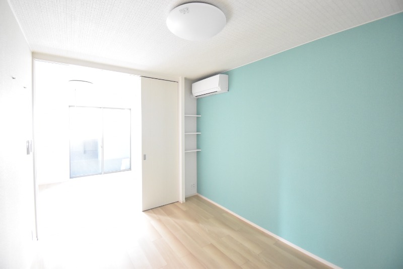 ��ʌ�����s�����U���ڂ̃A�p�[�g�̂��̑������E�X�y�[�X